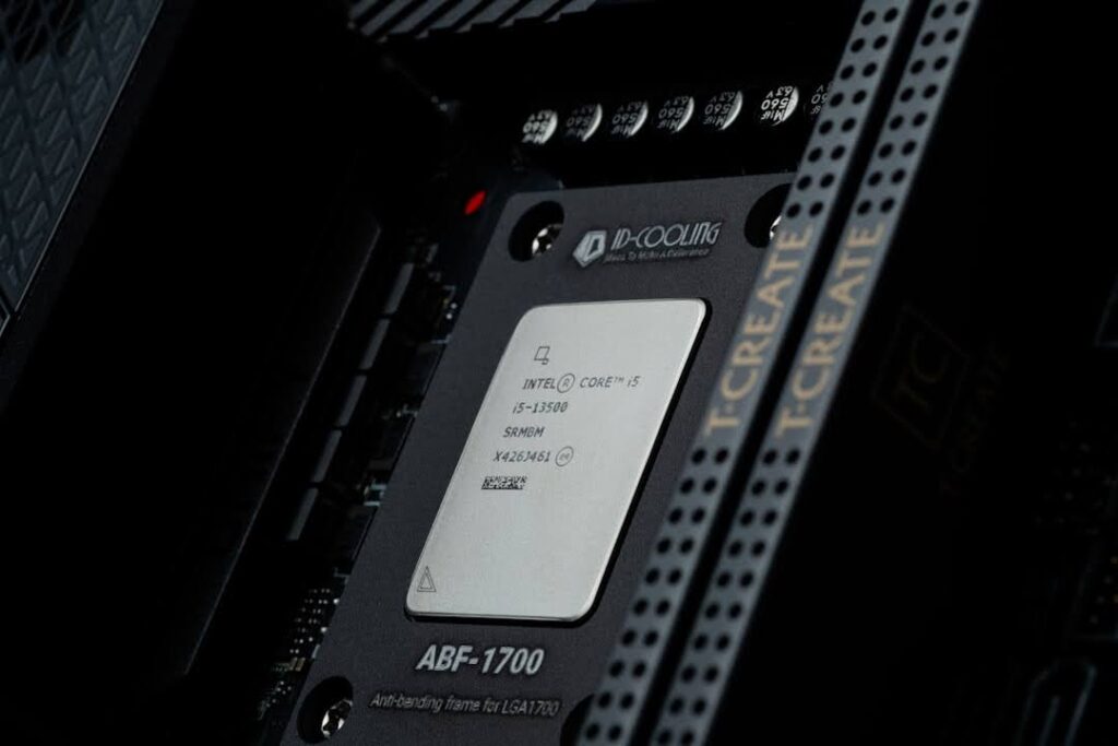 guide on Does 100% CPU Usage Indicate a Bottleneck